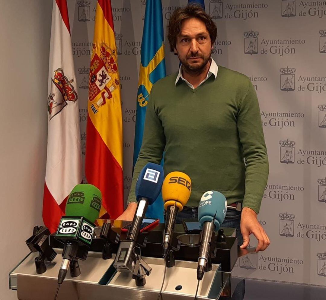 Alberto Ferrao durante una rueda de prensa. 