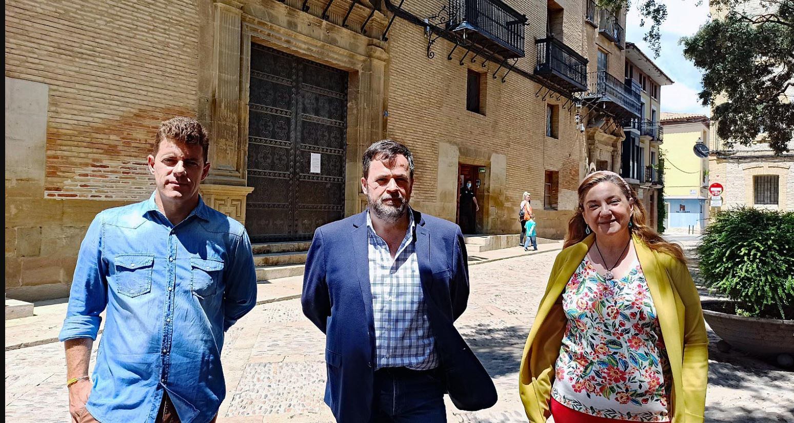 Enrique Novella, José Luis Cadena y María Eugenia Gabás