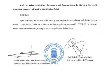 Documento que acredita la formación de Felipe Coello para administrar la vacuna de la covid