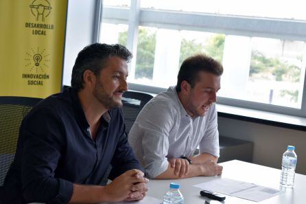 Diego Tomás, director de Genion, y el concejal de Desarrollo Económico del Ayuntamiento de Petrer, David Morcillo.