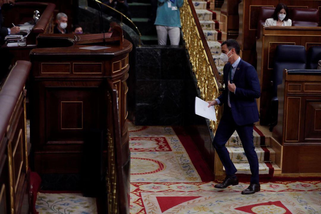 El presidente del Gobierno, Pedro Sánchez antes de su intervención este miércoles a la sesión de control en el Congreso de los Diputados.