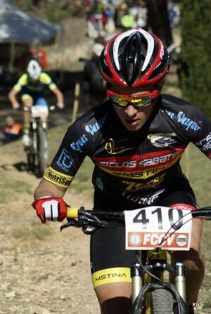 El BTT Elda más cerca de la cabeza