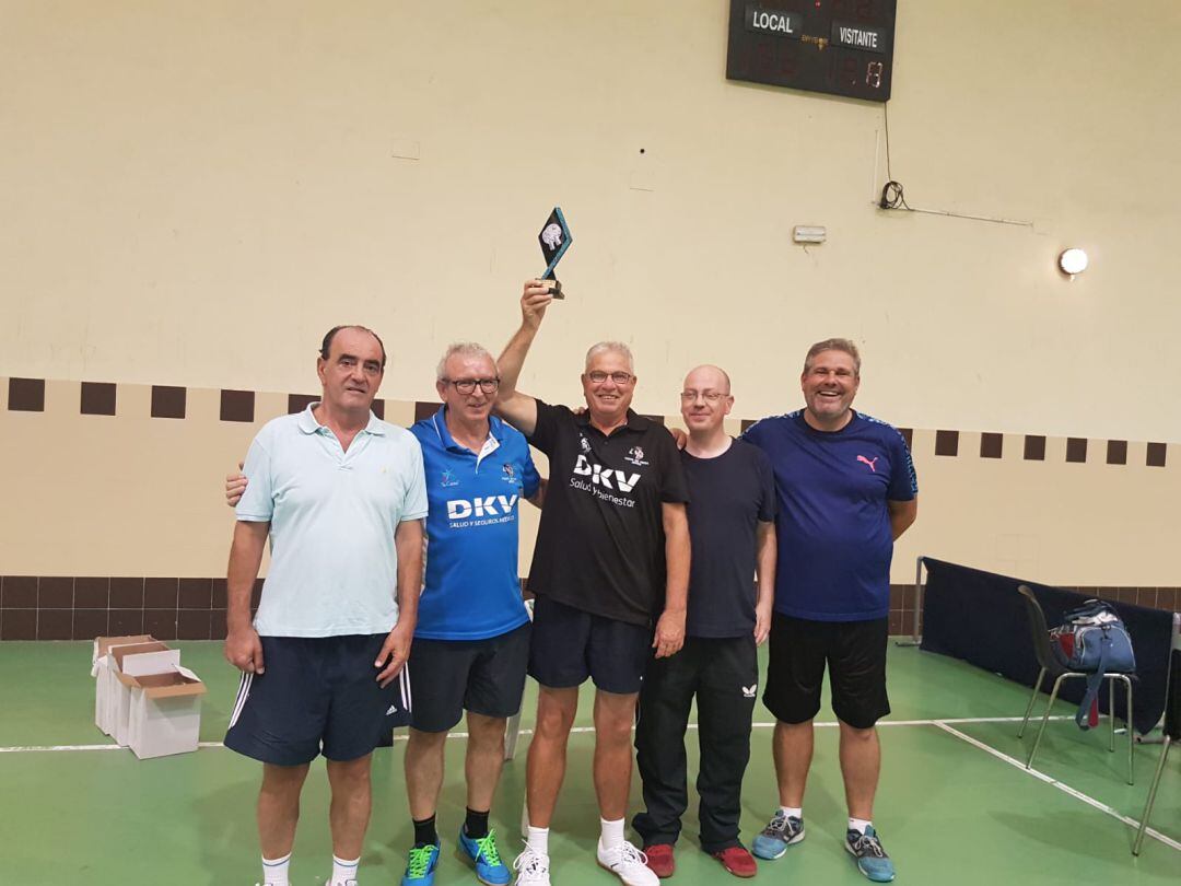 Jugadores del CTM Jerez tras la disputa del campeonato en El Puerto de Santa María