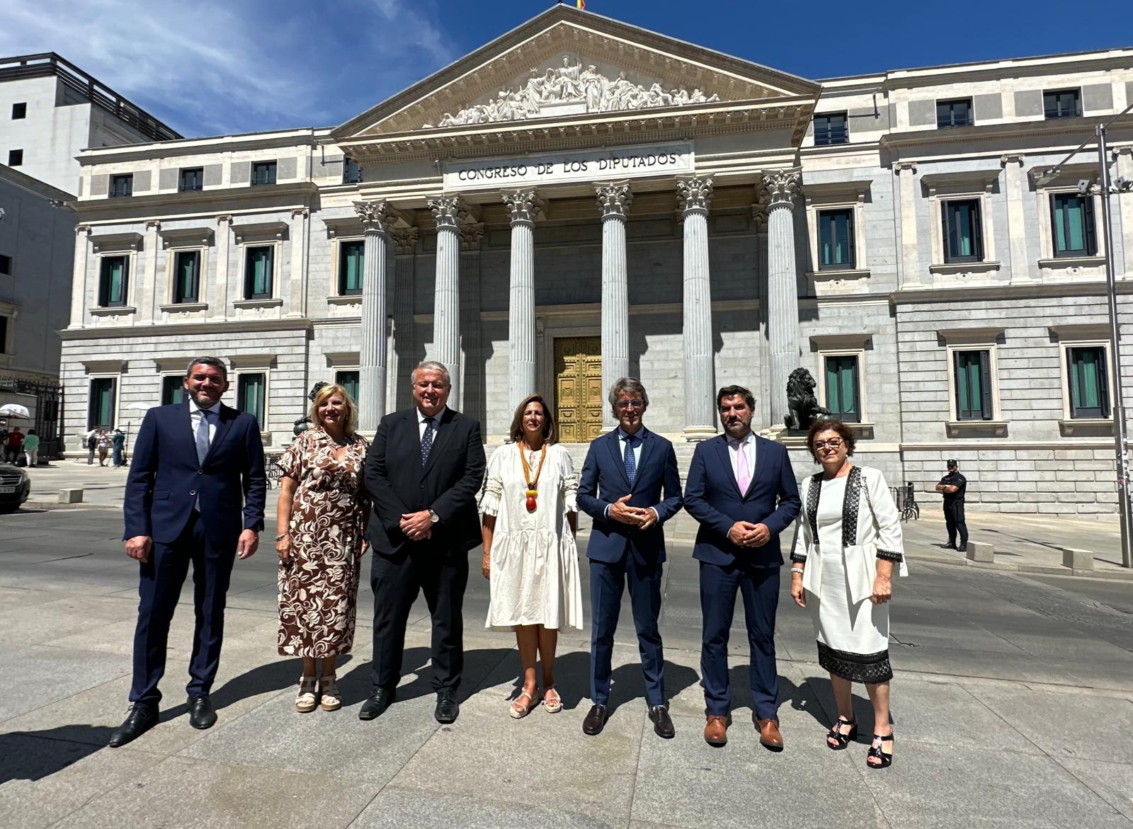 Diputados y senadores del PP por la Región de Murcia el día de la constitución de las Cortes Generales