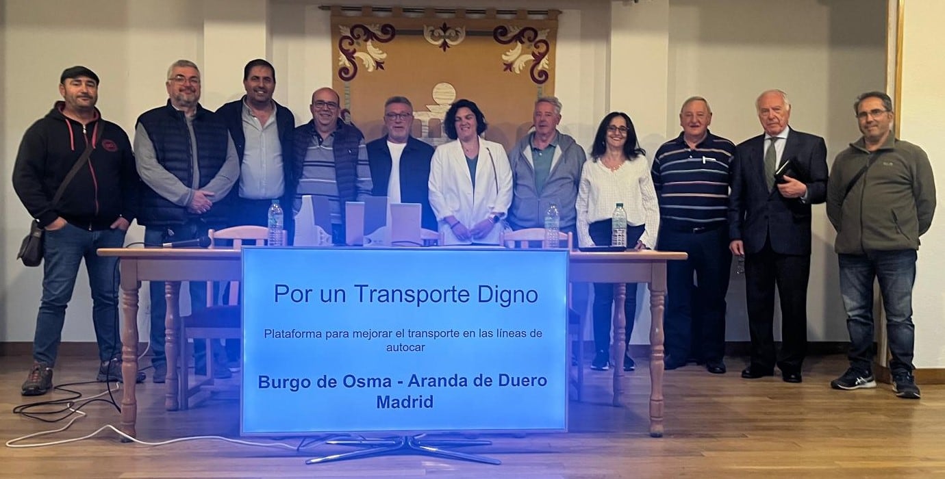 Representantes de las localidades de Soria y Segovia que apoyan a la plataforma &quot;Por un transporte digno&quot;