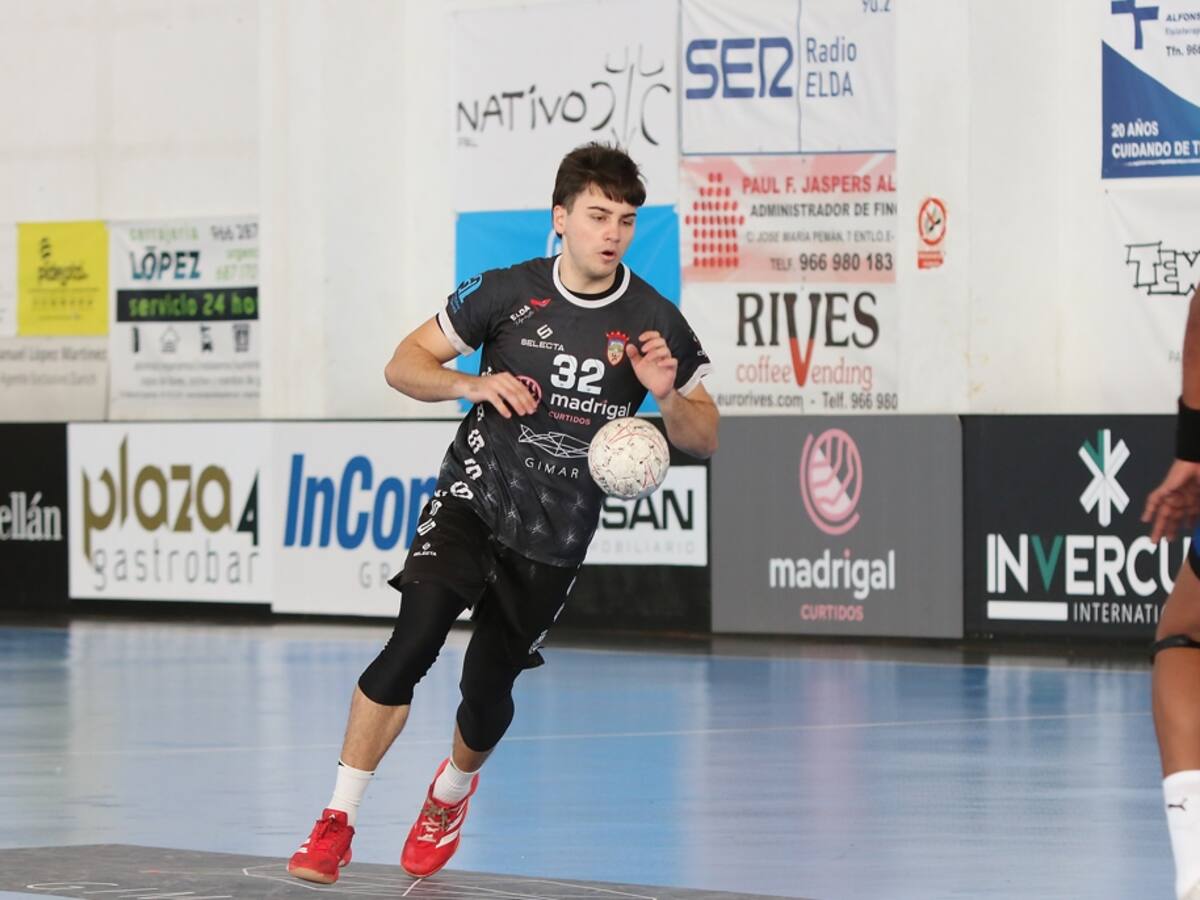 El Elda – C.E.E. recibe al UCAM Murcia con el objetivo de afianzar el liderato (D. 12.00 h)