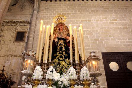 Nuestra Señora del Buen Fin en el interior de San Dionisio