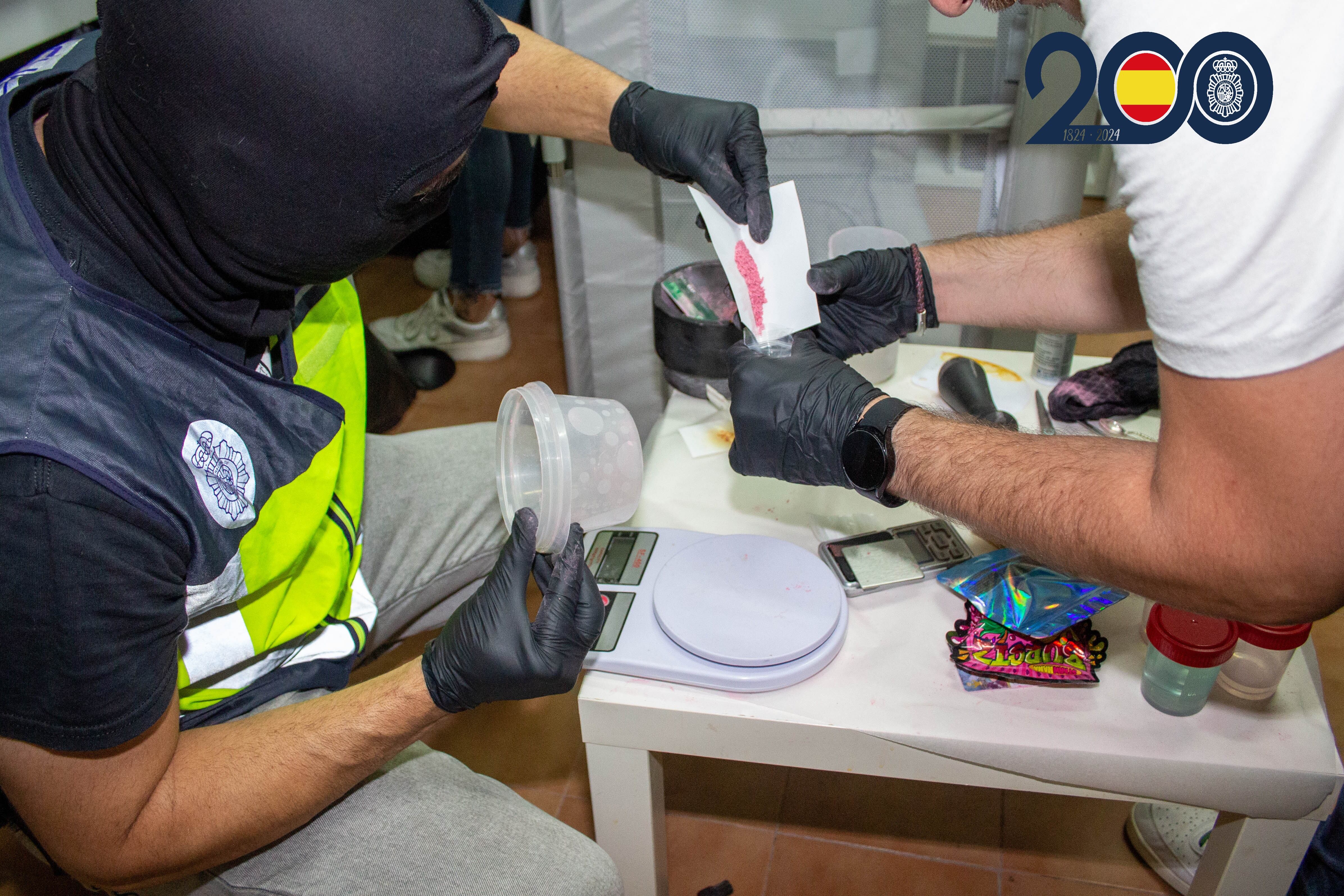 La Policía Nacional desmantela en Casillas el primer laboratorio dedicado a la producción de cocaína rosa (o &quot;tusi) en la Región de Murcia