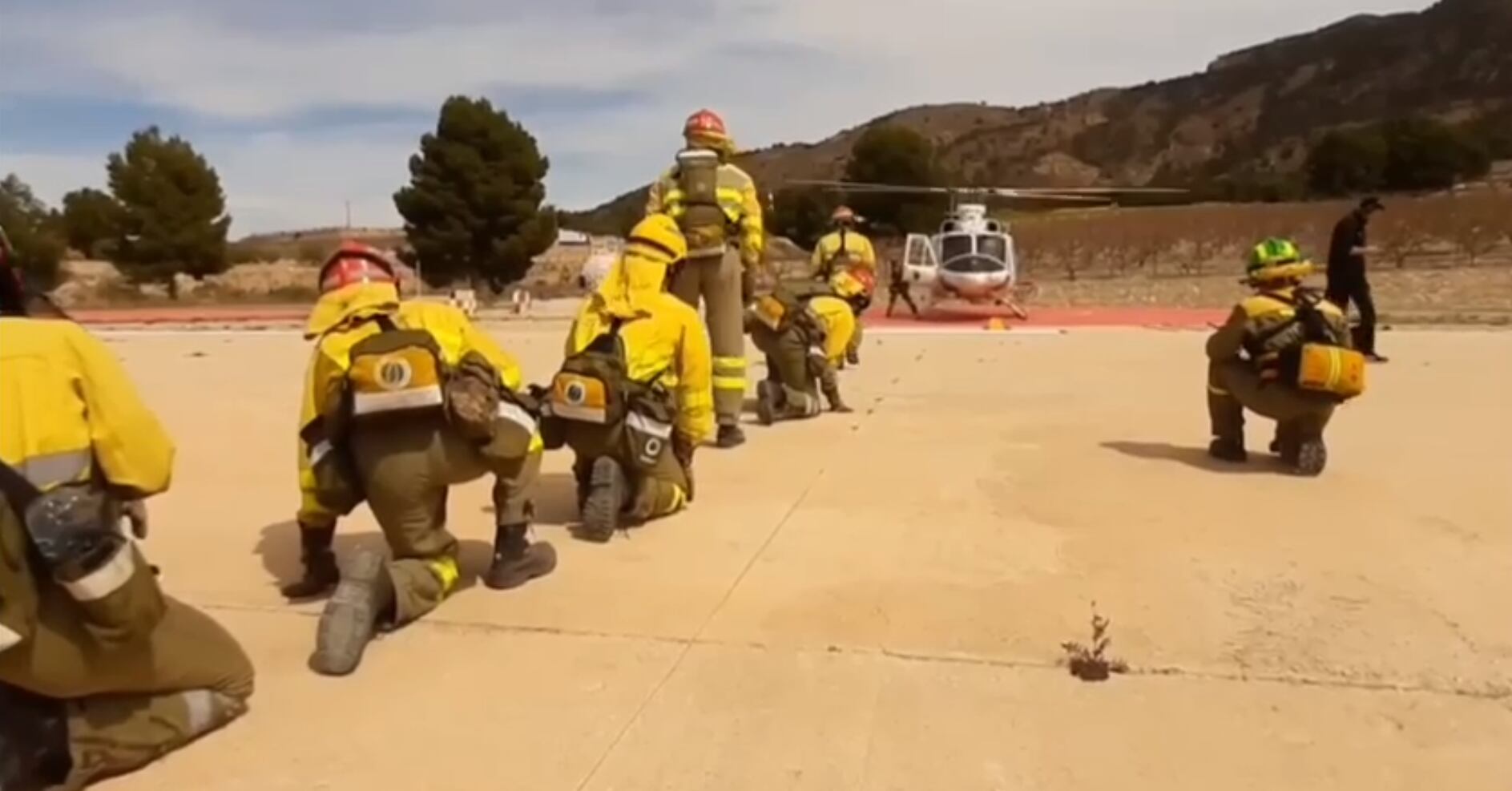 Efectivos contra los incendios forestales de la Región de Murcia