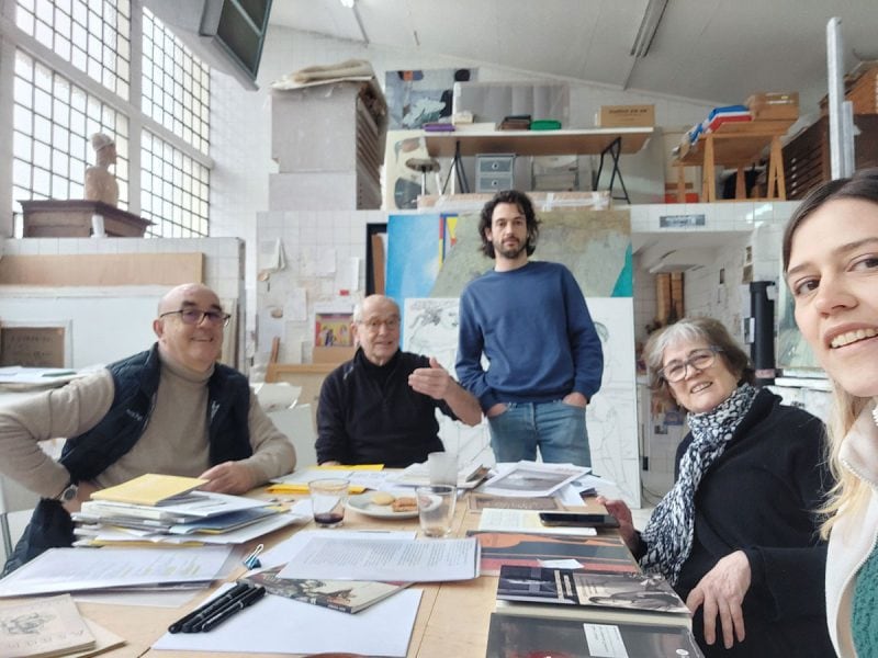 Estudio en París. En la imagen Alfonso de la Torre, Pat Andrea, Mateo Andrea, Cristina Ruiz Guiñazú y Azul Andrea.