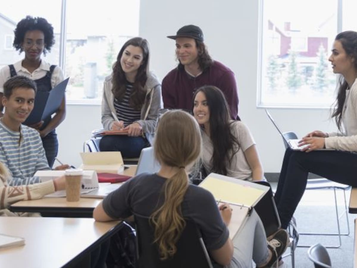 ¿Cuál es el futuro de la universidad, según los rectores y los estudiantes?