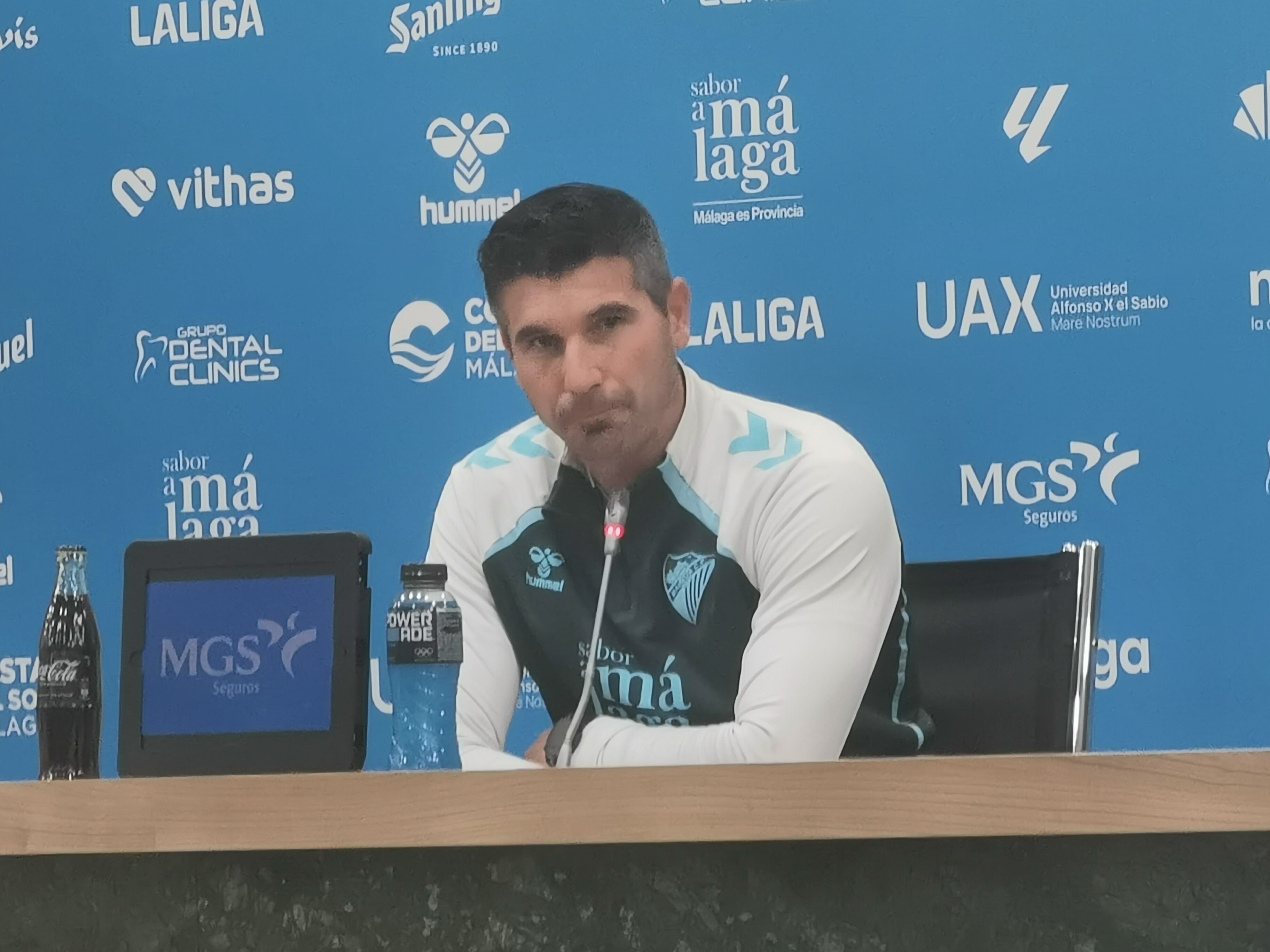 Juanfran Funes, en la sala de prensa de La Rosaleda