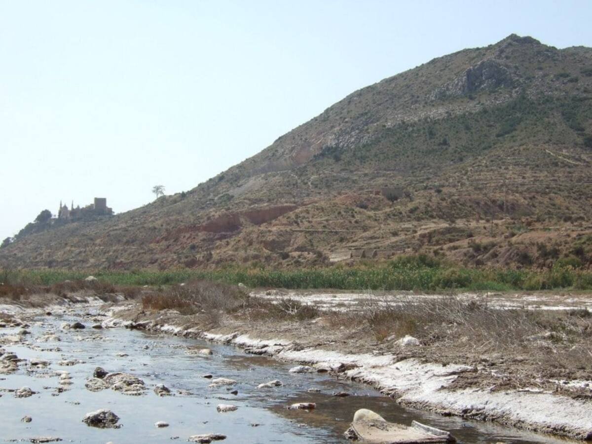 Novelda consigue la declaración de Paraje Natural Municipal, els "Clots de la Sal" y la sierra de "La Mola"