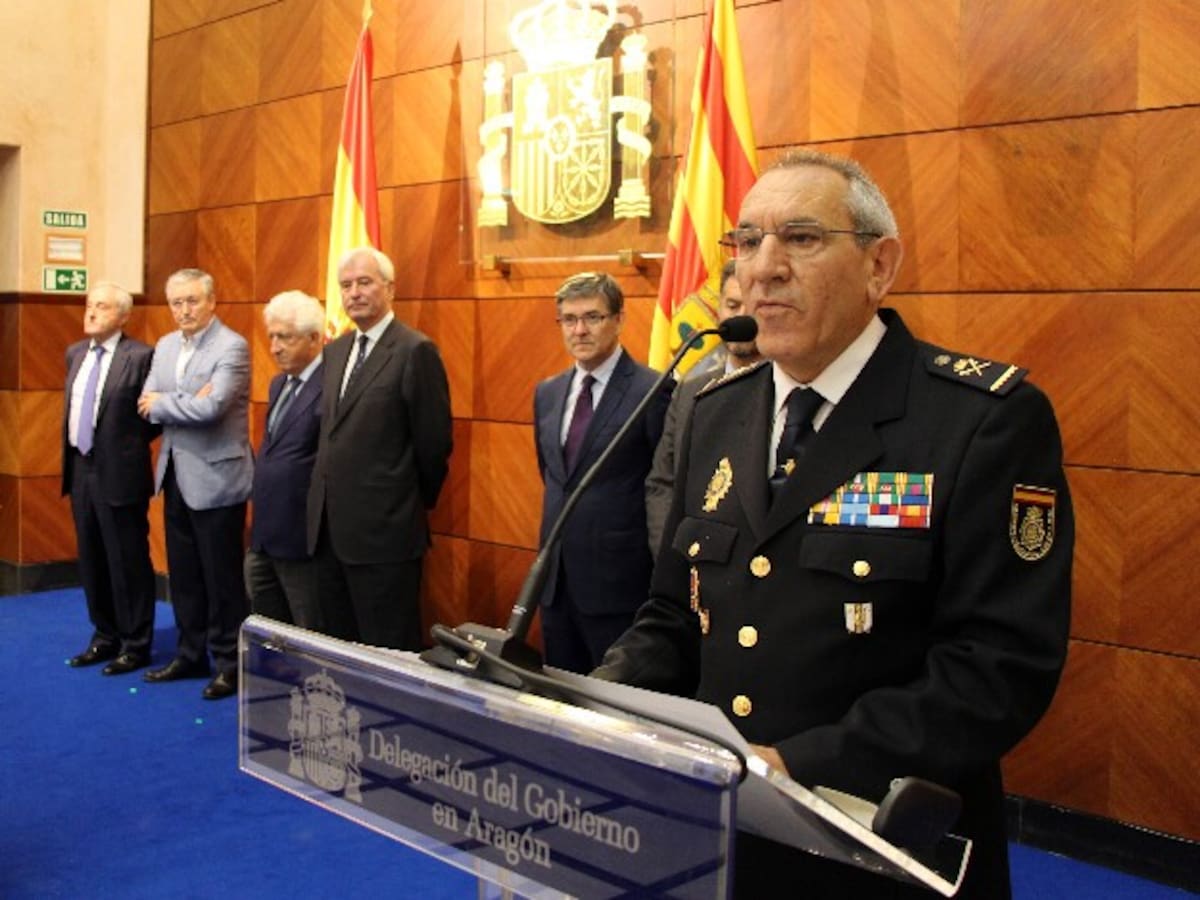 Interior investiga si otro comisario coaccionó a la víctima para que no denunciara al jefe de la Policía Nacional investigado por agresión sexual