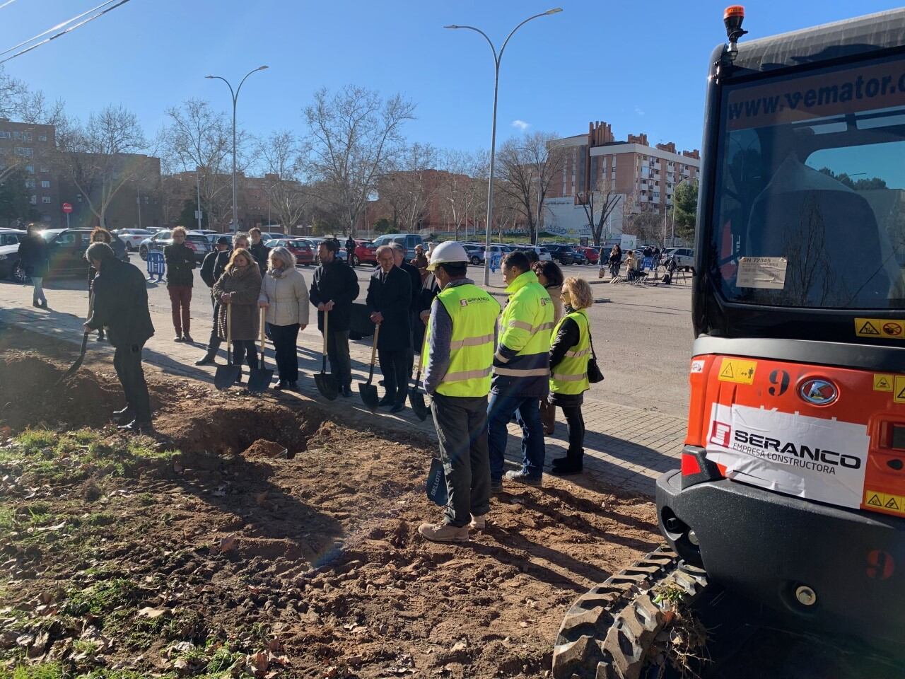 Acto colocación primera piedra del aparcamiento disuasorio