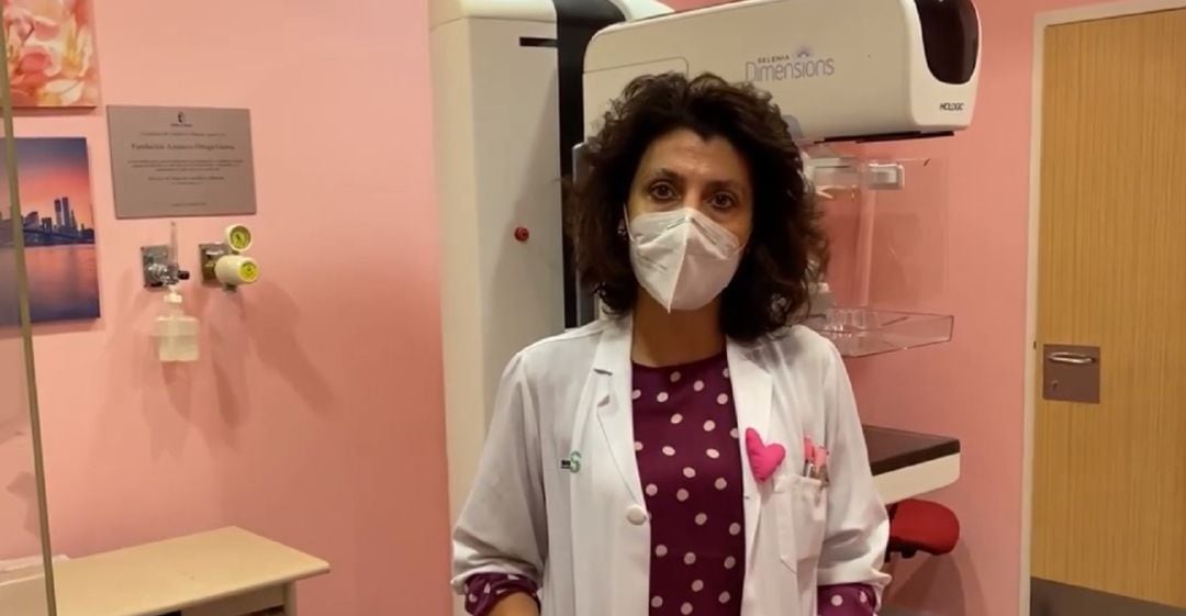 Cristina Romero, es la jefa de la Sección de Radiología de la Unidad de Mama del Hospital Virgen de La Salud 