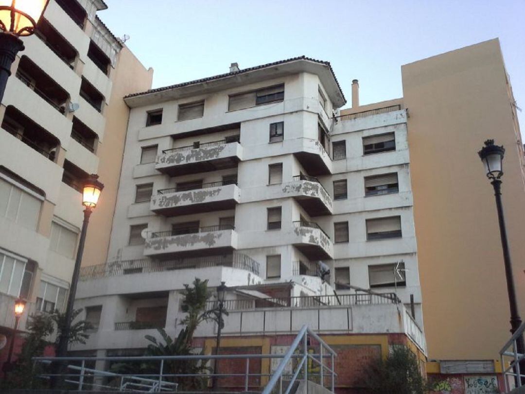 Edificio Escalinata en Algeciras