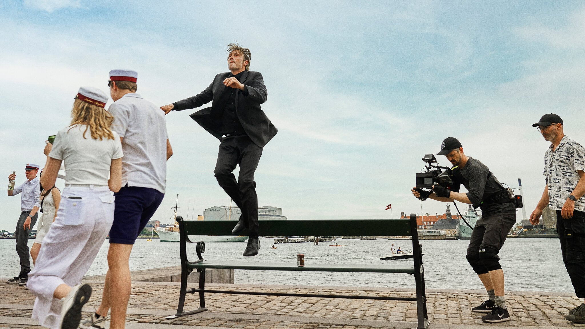 Mads Mikkelsen en el rodaje de &#039;Otra ronda&#039;