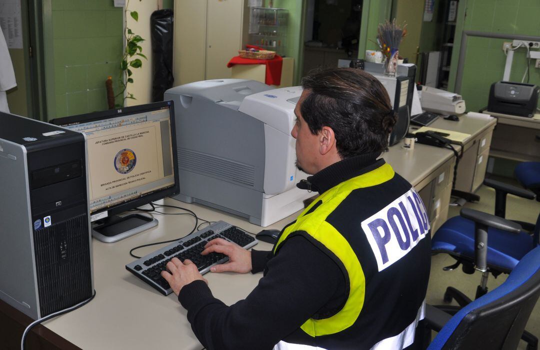 Comisaría de Policía Nacional de Puertollano