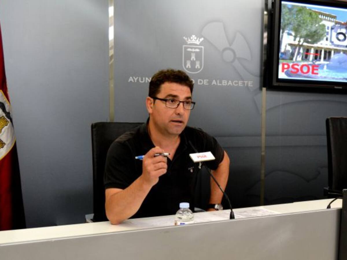 El PSOE propone crear un plan de rehabilitación en el barrio de Santa Teresa