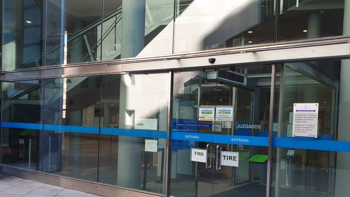 Condenado un ovetense de 35 años por acosar en internet a una antigua profesora