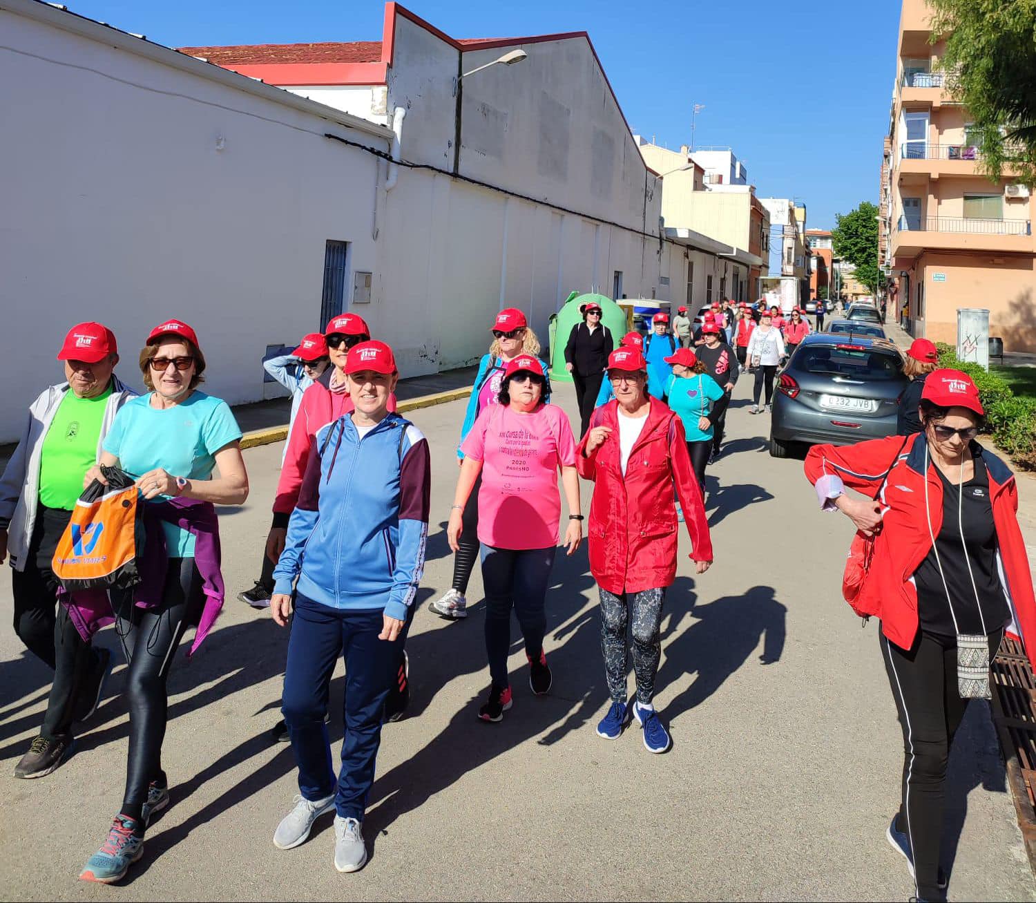 Un grupo de mujeres participando en las Rutas Saludables.