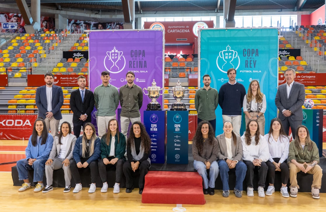 Presentación de las Copas del Rey y de la Reina en el Palacio de los Deportes