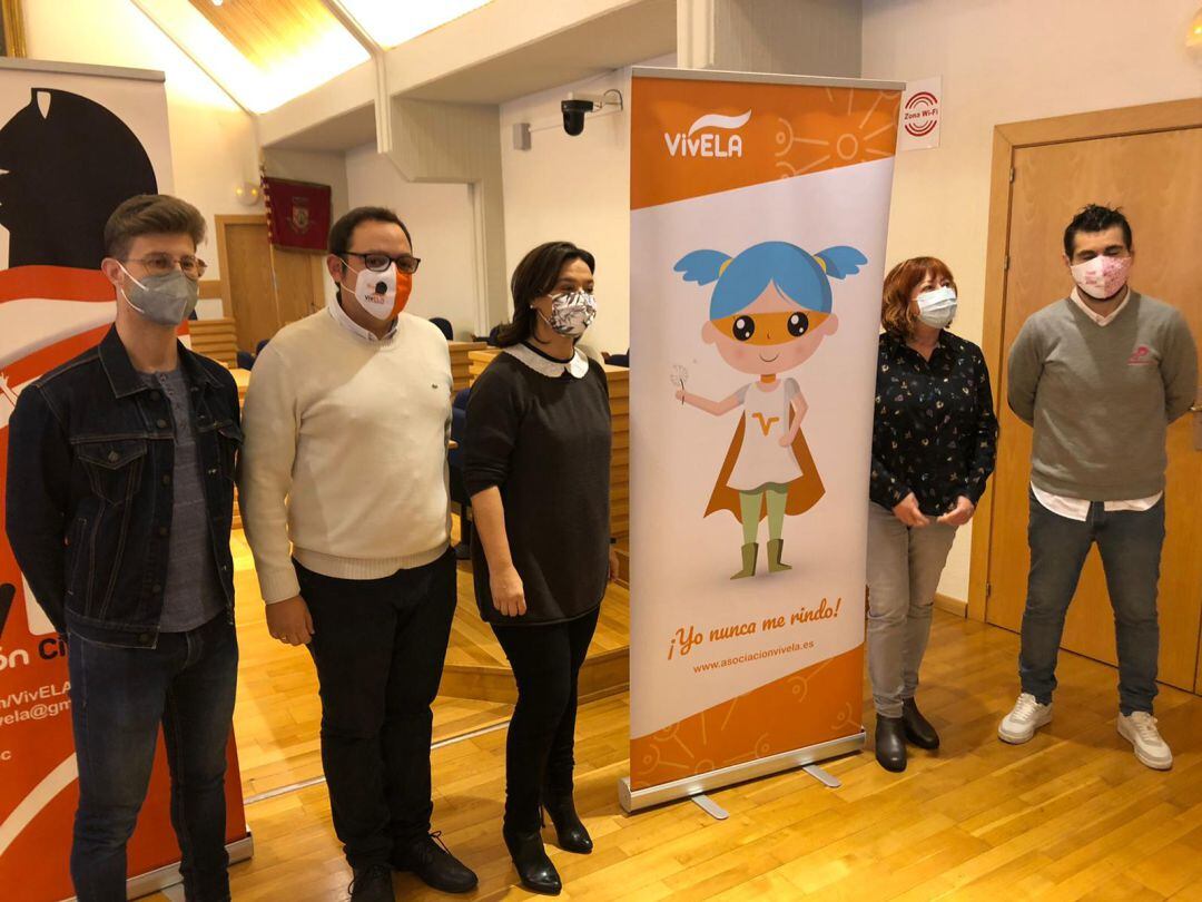 Presentación de la nueva imagen de la asociación VivELA