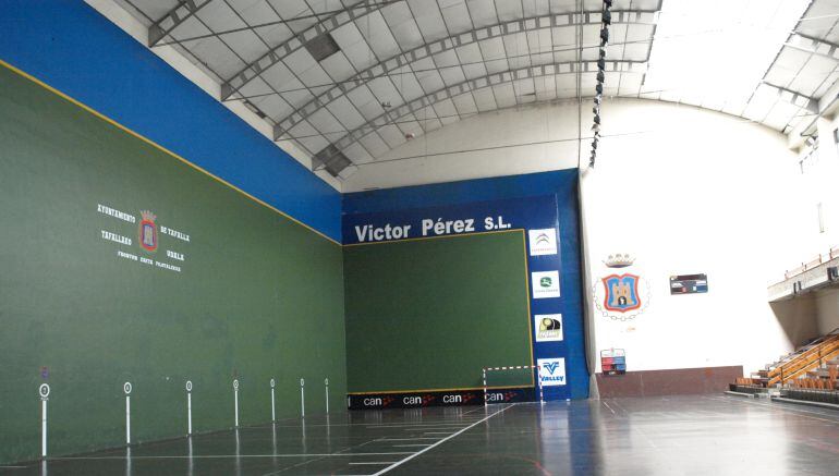 Interior del Frontón Ereta de Tafalla que se va a rehabilitar