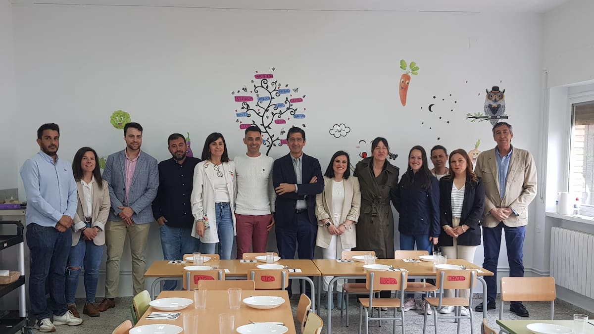 Caballero comedor escolar Chillón