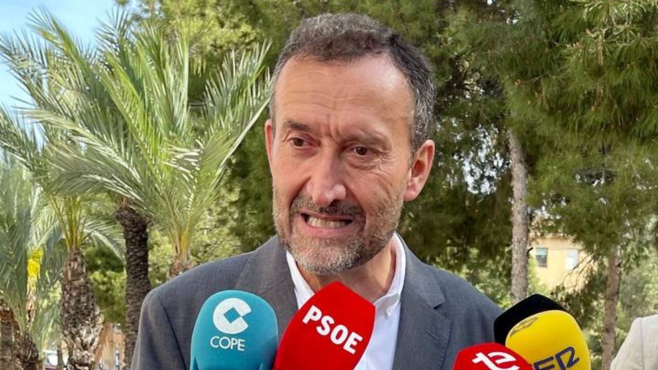 Carlos González, candidato del PSOE a la alcaldía de Elche