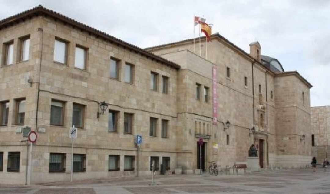 Biblioteca pública que será cerrada