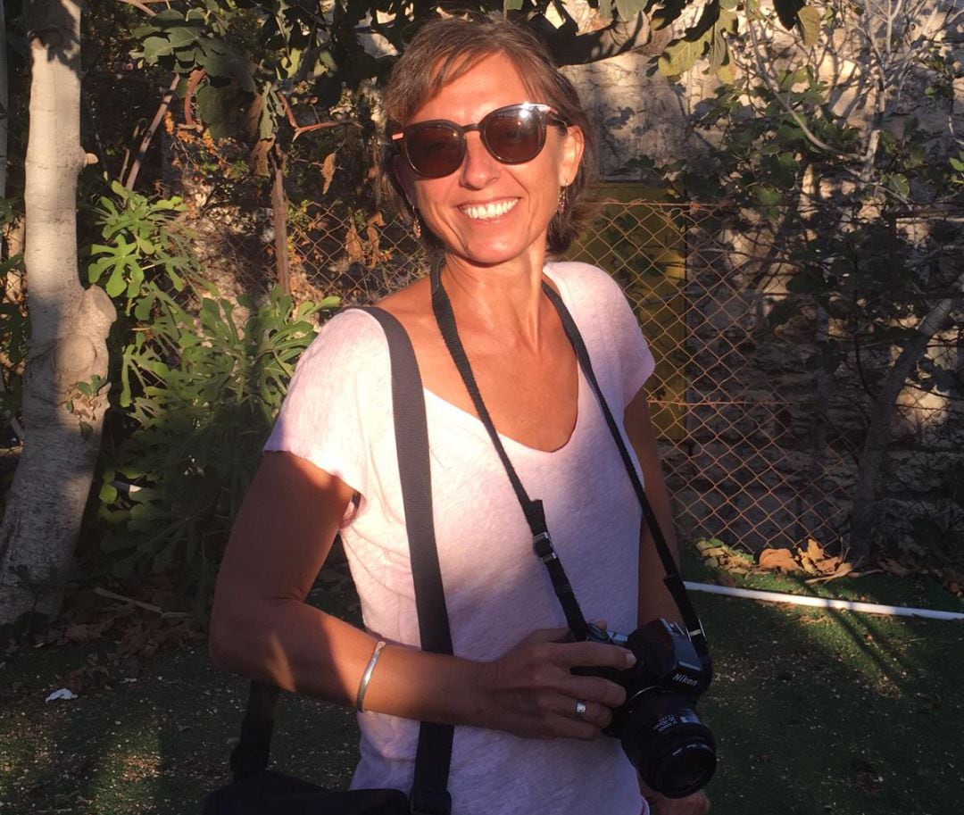 La periodista, fotografiada por su amiga Beatriz Lecumberri, durante la realización del reportaje &#039;Condenadas en Gaza&#039;