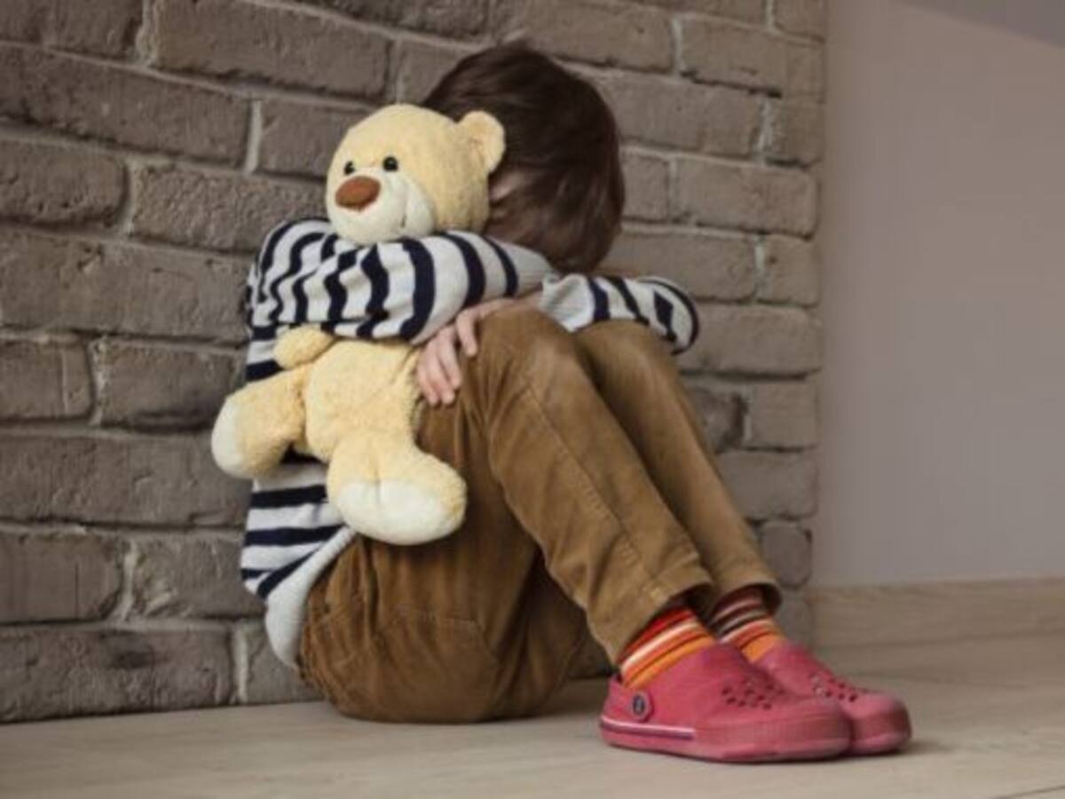 Menores que siguen teniendo contacto con los agresores de sus madres