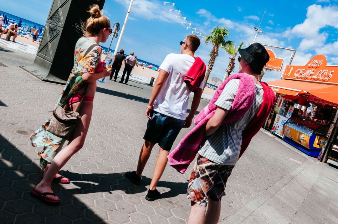 Turistas británicos en Benidorm