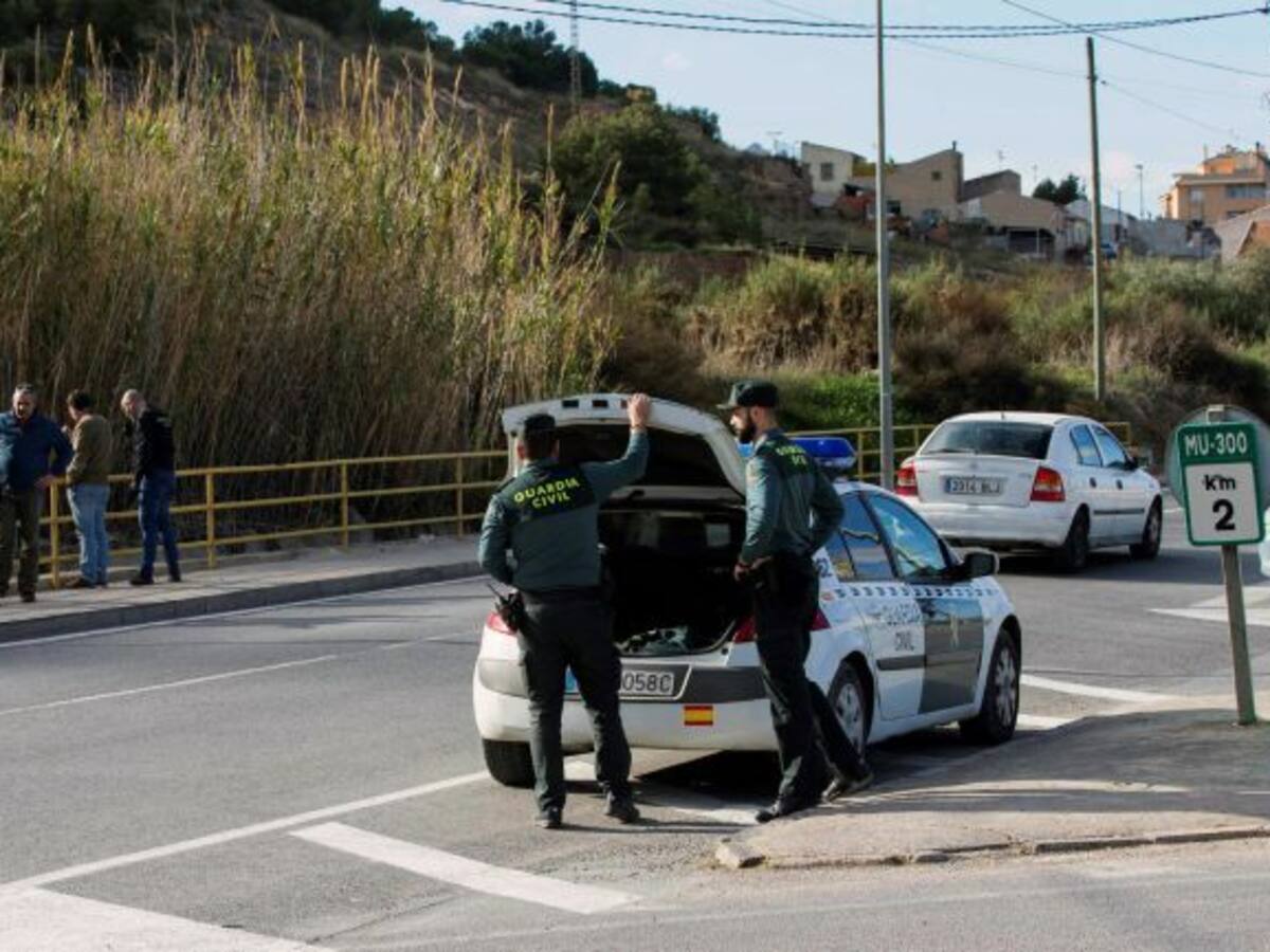 Investigan a dos personas por el atropello de la mujer inglesa encontrada en una acequia en Los Ramos