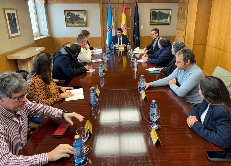 Reunión del comité de empresa de Navantia Ferrol con el delegado del Gobierno. Foto: Delegación del Gobierno