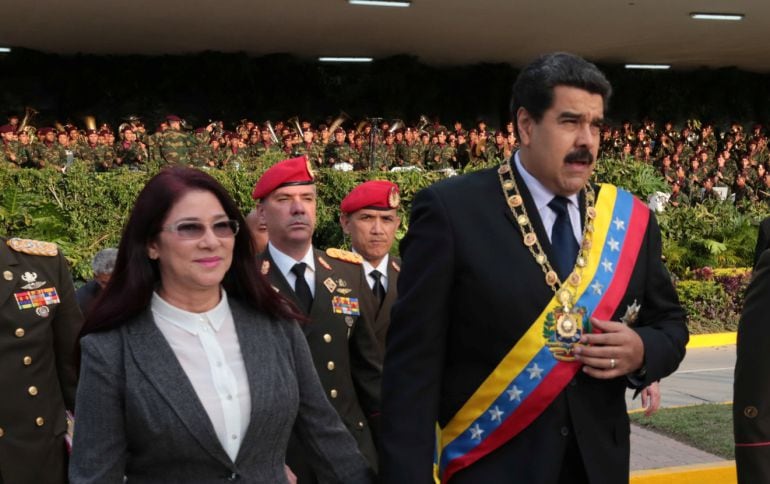 El presidente de Venezuela, Nicolás Maduro, junto con su mujer, en una fotografía de archivo. 