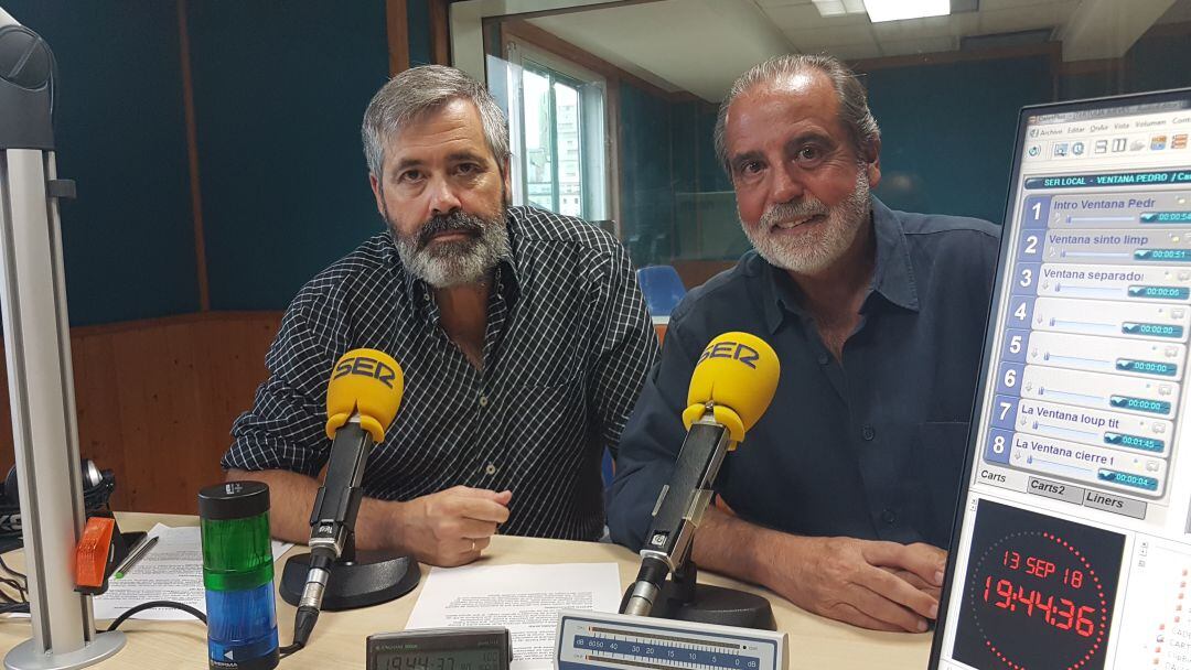 Fernando Collado y Juan Calzada en la tertulia de la Ventana de Cantabria