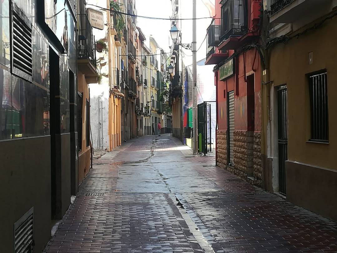 Calle Agustina de Aragón, en el casco histórico de Zaragoza, una de las zonas afectadas por los &#039;okupas&#039; en viviendas.