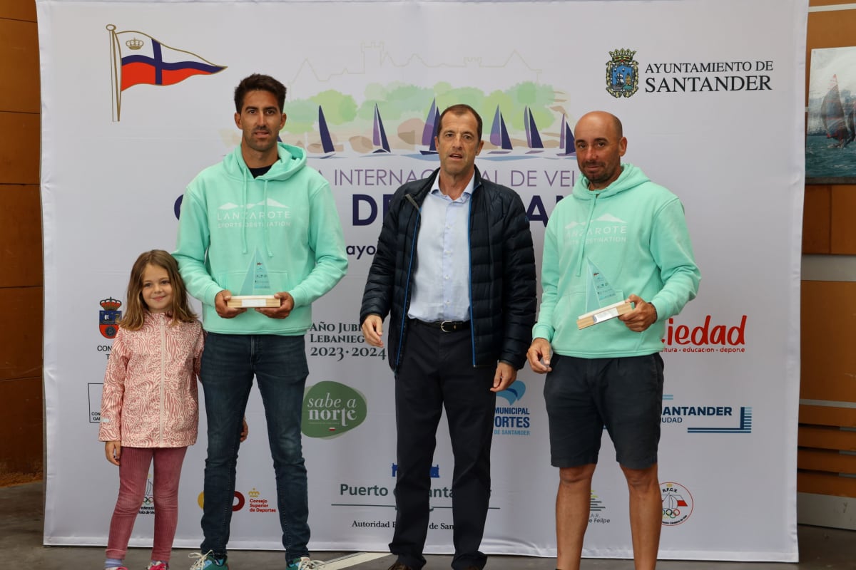 Los lanzaroteños Alfredo González y Cristian Sánchez, se proclaman campeones de España de Snipeen Santander.