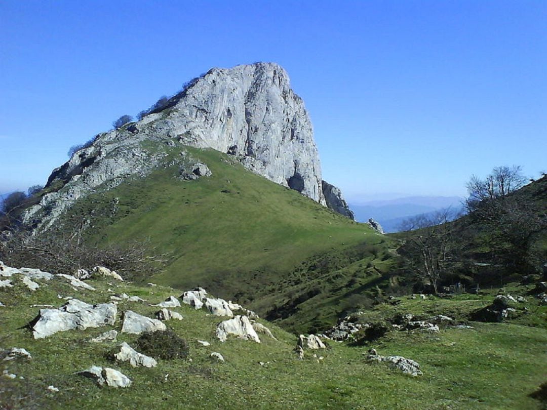 Fotografía del monte Mugarra