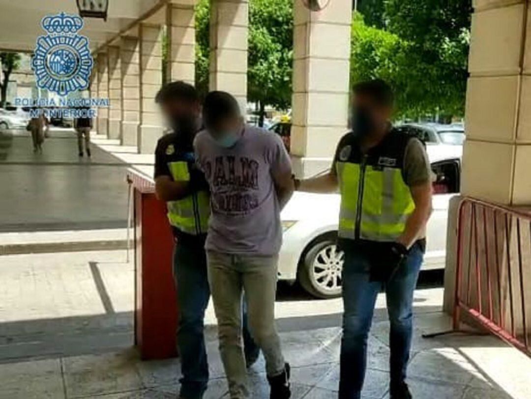 El detenido en los juzgados de Sevilla