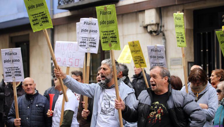 Imagen de archivo de una de las protestas convocadas por los vecinos de la Pilarica