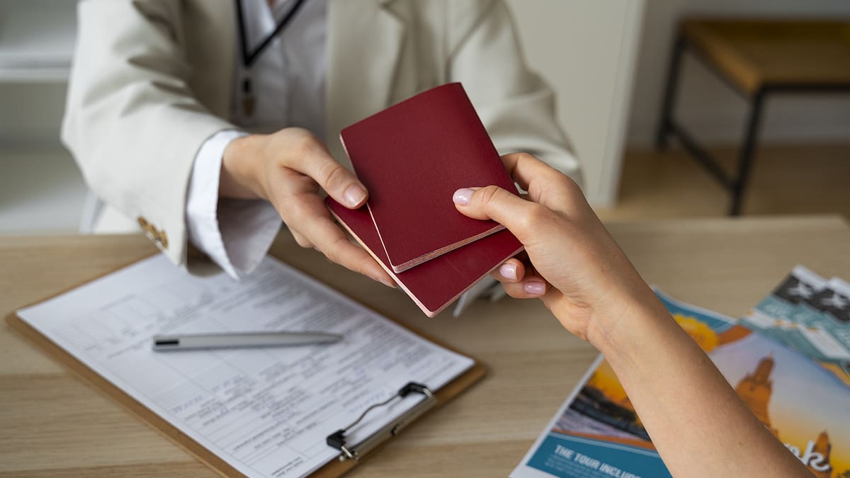 Pamplona registra casi 5.000 solicitudes en la nueva oficina de regularización de migrantes