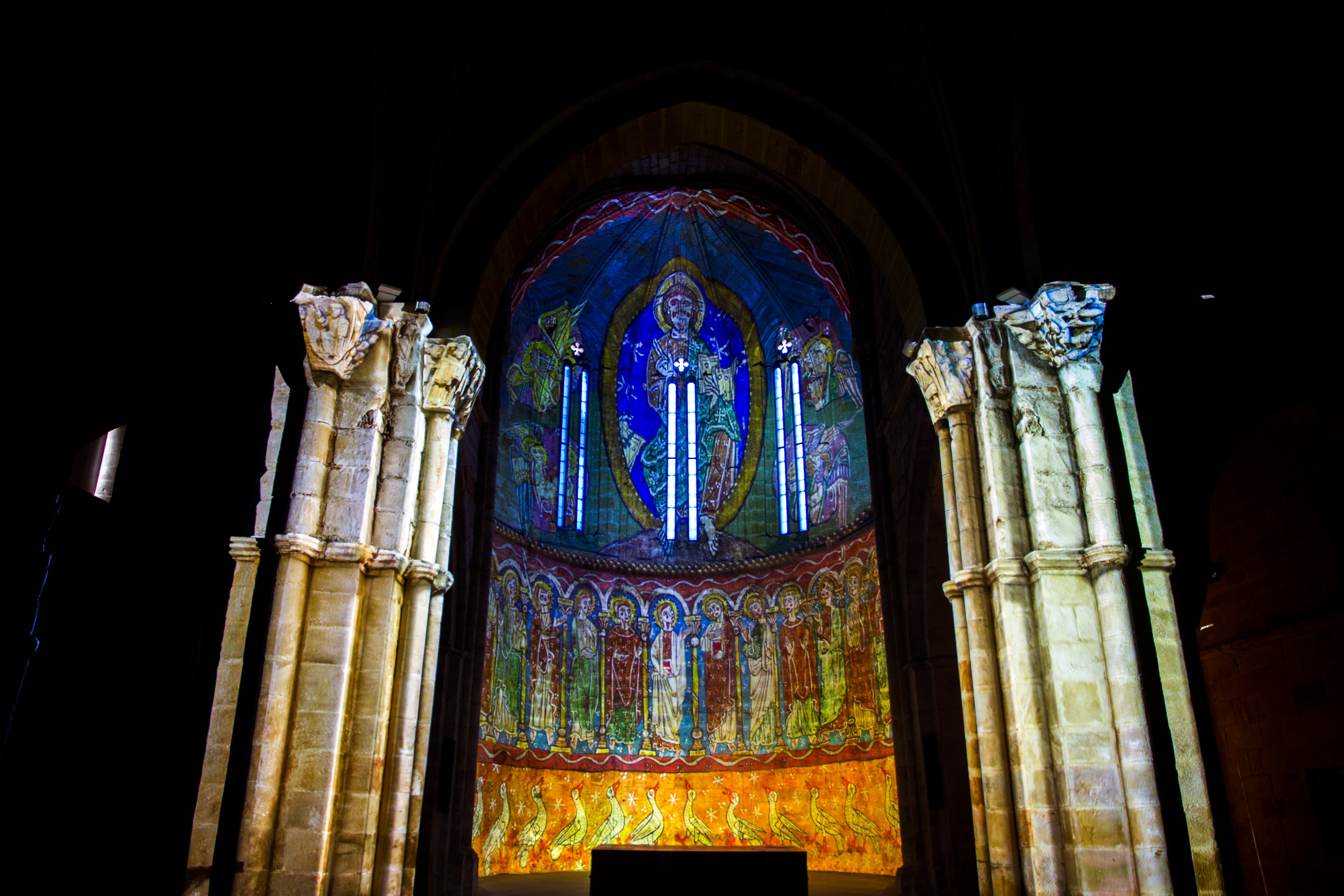 El equipo del centro expositivo Rom, de la Fundación Santa María la Real de Aguilar de Campoo amplía su horario en Semana Santa