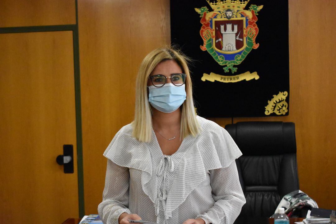 Irene Navarro, alcaldesa de Petrer 