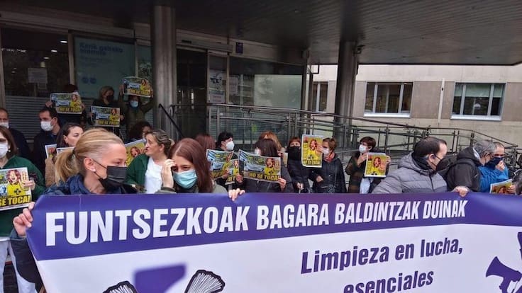 La huelga de limpieza en Osakidetza obliga al cierre de quirófanos en Gipuzkoa