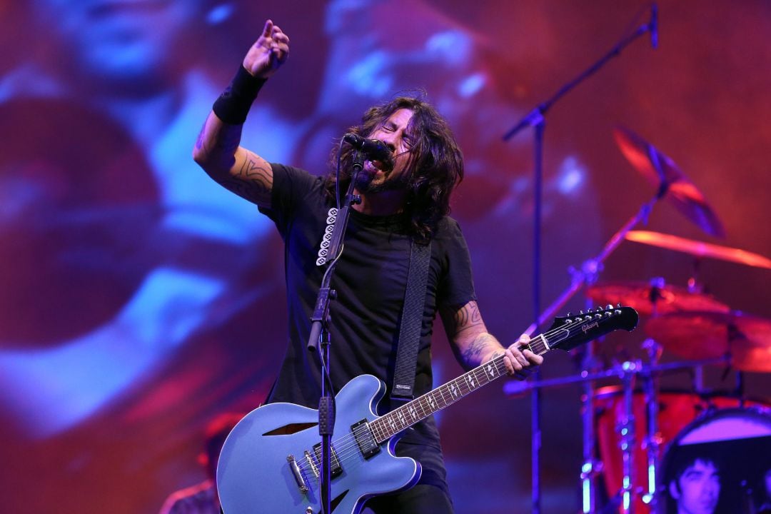 Dave Grohl durante la actuación de Foo Fighters en el Reading Festival