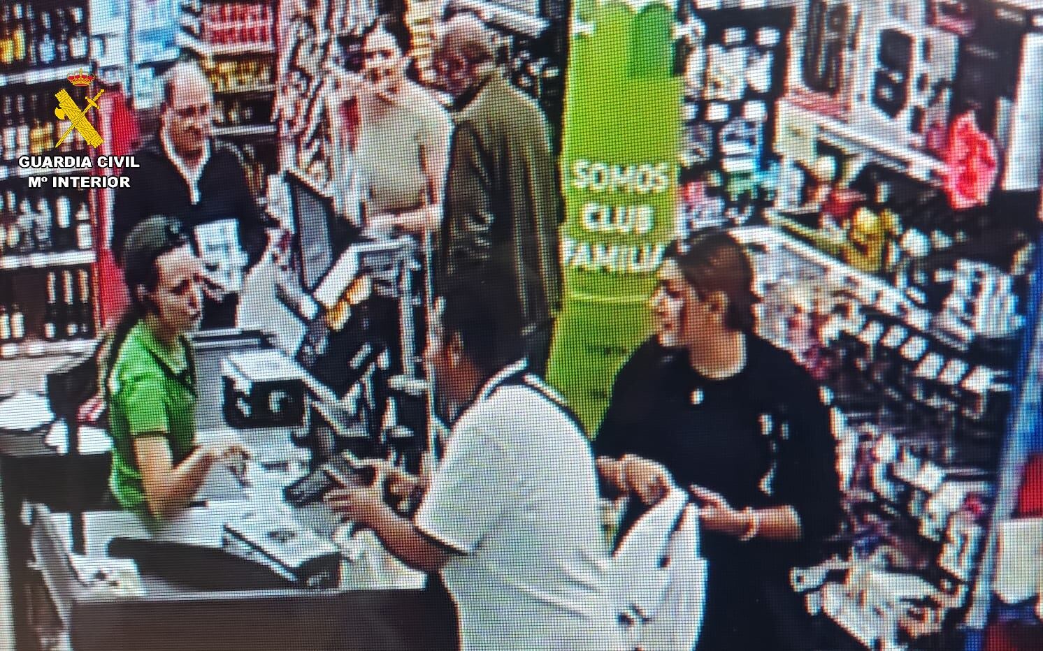 Desarticulado un grupo criminal que sustraía dinero de pequeños negocios por el método del coleccionista de billetes